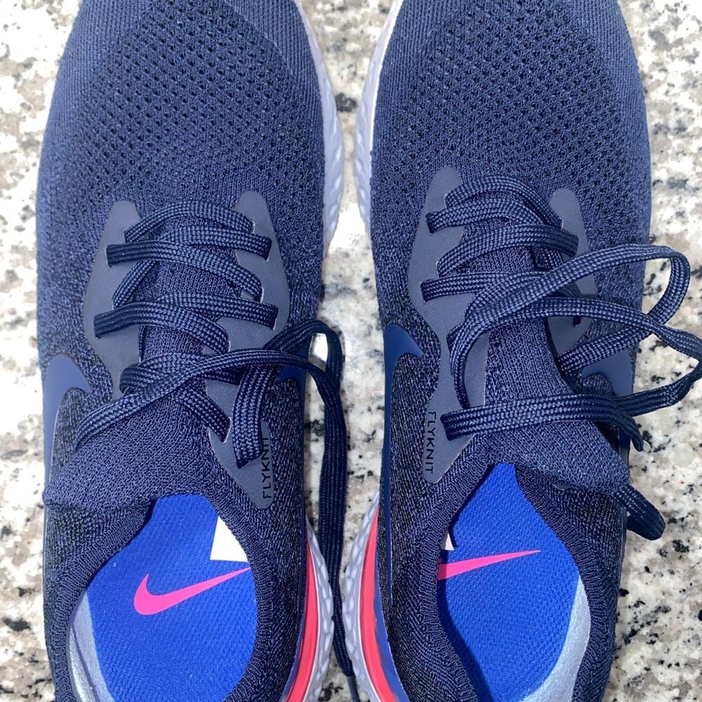 Nike Blue and Yellow Athletic Shoes Lightweight Performance Design - Picture 3 of 8